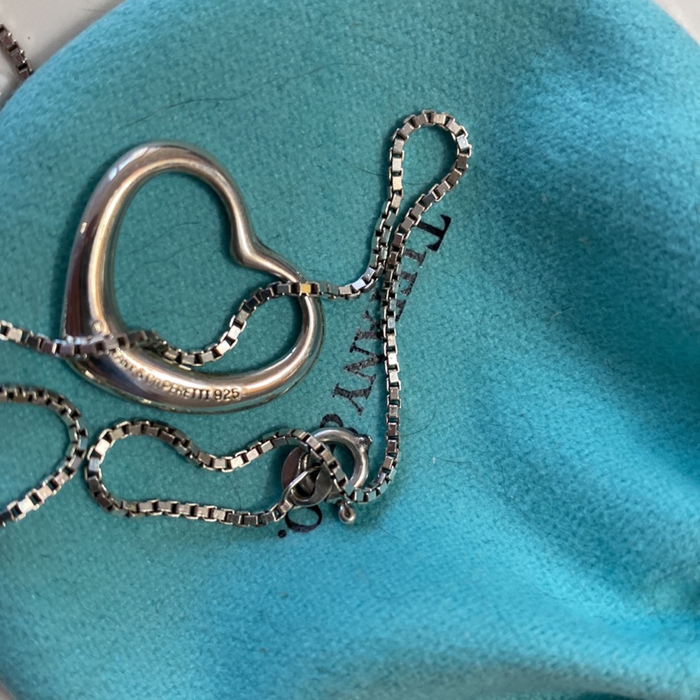 Authentic Tiffany & Co. Open Heart Pendant - Picture 1 of 7